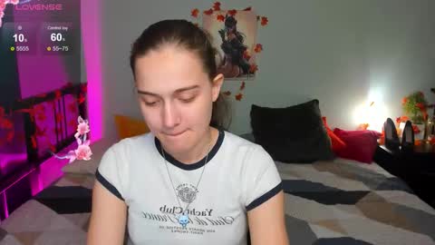 Snapshot of alisa__kelly chatting on 11/01/25, 01:29 alisa__kelly online show from 11/01/25, 01:29