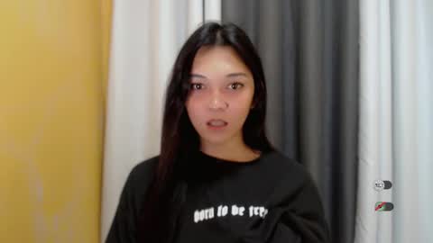 Shanti xhey online show from 01/18/25, 03:27