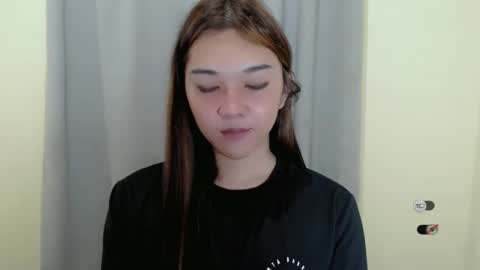 Shanti xhey online show from 02/11/25, 12:05