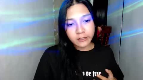 Shanti xhey online show from 09/15/25, 10:48