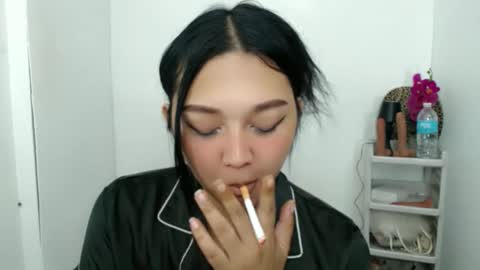 Shanti xhey online show from 03/27/26, 06:18