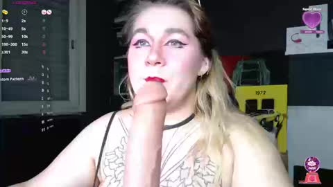 alisa_u online show from 09/10/25, 10:21