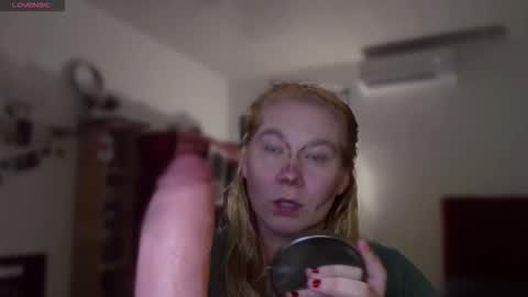 alisa_u online show from 04/13/26, 10:37