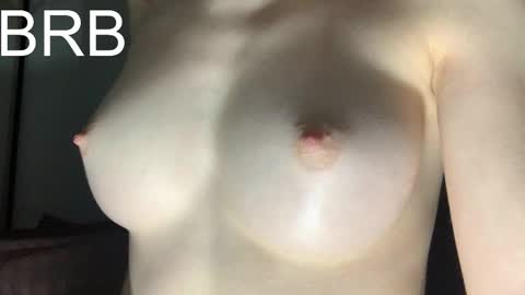 Snapshot of alisaa_01 chatting on 11/04/25, 01:38 Alice Fansly Alisa01 online show from 11/04/25, 01:38