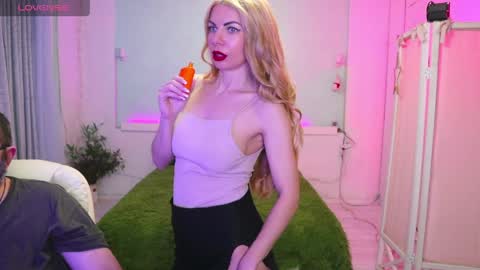 Alisa Aleks online show from 04/02/26, 04:04