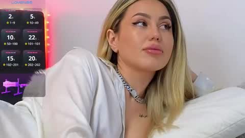 Alisa online show from 03/12/25, 08:51