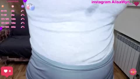 Snapshot of alisawyn chatting on 09/19/25, 12:06 alisawyn online show from 09/19/25, 12:06