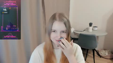 Snapshot of alisha_ley chatting on 03/04/25, 06:58 Alya online show from 03/04/25, 06:58