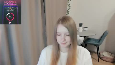 Snapshot of alisha_ley chatting on 09/10/25, 08:31 Alya online show from 09/10/25, 08:31