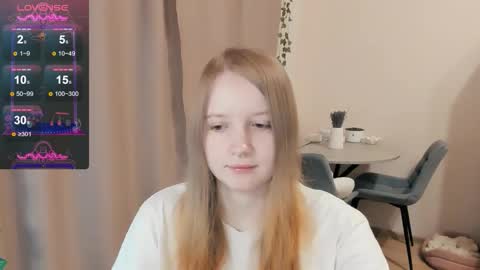 Snapshot of alisha_ley chatting on 09/16/25, 07:48 Alya online show from 09/16/25, 07:48