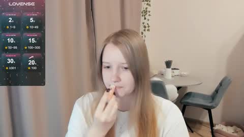 Snapshot of alisha_ley chatting on 11/08/25, 10:30 Alya online show from 11/08/25, 10:30