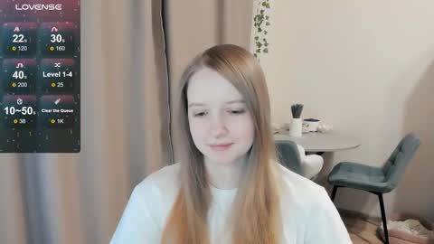 Snapshot of alisha_ley chatting on 11/24/25, 02:55 Alya online show from 11/24/25, 02:55