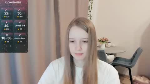 Snapshot of alisha_ley chatting on 01/06/26, 10:19 Alya online show from 01/06/26, 10:19