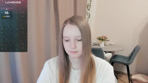 Snapshot of alisha_ley chatting on 01/08/26, 10:06 Alya online show from 01/08/26, 10:06