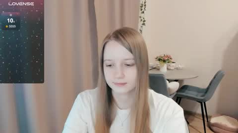 Snapshot of alisha_ley chatting on 01/09/26, 01:25 Alya online show from 01/09/26, 01:25