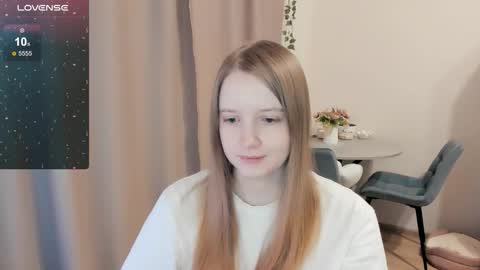 Snapshot of alisha_ley chatting on 01/10/26, 10:39 Alya online show from 01/10/26, 10:39