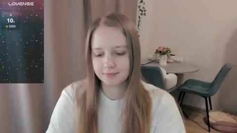 Snapshot of alisha_ley chatting on 02/23/26, 02:14 Alya online show from 02/23/26, 02:14