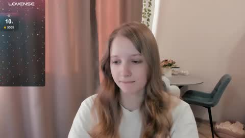 Snapshot of alisha_ley chatting on 03/21/26, 06:07 Alya online show from 03/21/26, 06:07