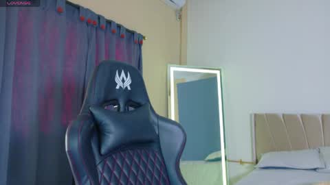 Alisha online show from 05/25/26, 12:44