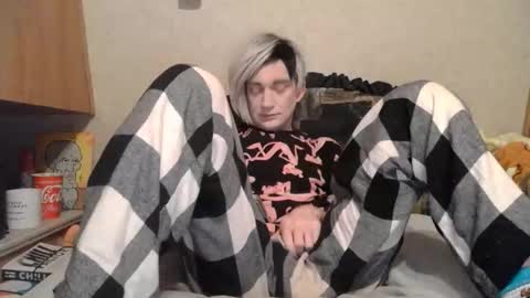 Alisha online show from 04/04/26, 08:56