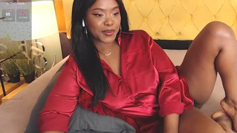 Luna online show from 02/11/25, 09:03