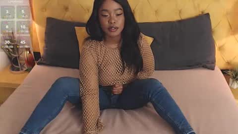 Luna online show from 02/09/26, 07:51