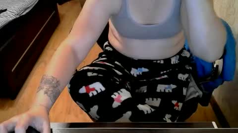 Snapshot of alisia18 chatting on 01/15/26, 03:16 Alisa online show from 01/15/26, 03:16