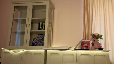 Alisia online show from 03/27/26, 07:58