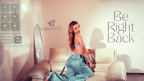 Snapshot of alison222_ chatting on 01/30/25, 10:41 A L I S O N online show from 01/30/25, 10:41