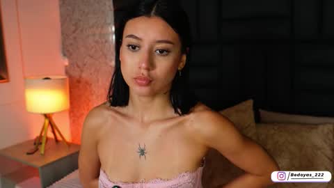 Snapshot of alison222_ chatting on 12/05/25, 11:52 A L I S O N online show from 12/05/25, 11:52