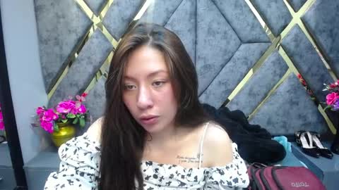 Snapshot of alison_maiker chatting on 04/22/26, 03:20 Alison Meiker online show from 04/22/26, 03:20