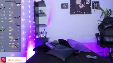 alison_wynter online show from 10/24/25, 04:09