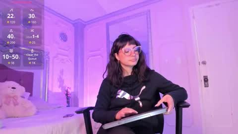 Alison Fishert online show from 12/01/25, 12:32