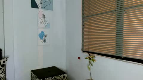 Alisonturbay online show from 05/20/26, 03:24