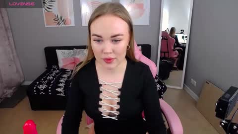 Anna online show from 02/08/26, 01:36