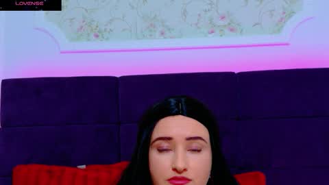 AlissaDrake online show from 11/18/25, 05:12