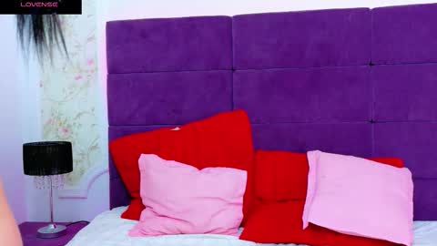 AlissaDrake online show from 11/19/25, 05:18