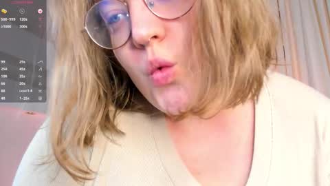 Alissa online show from 11/16/25, 12:44