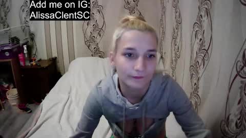 Snapshot of alissaclent chatting on 12/04/25, 10:29 alissaclent online show from 12/04/25, 10:29