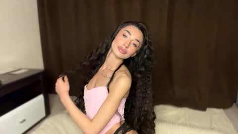 Snapshot of alissadreams chatting on 09/28/25, 04:45 Alissa online show from 09/28/25, 04:45