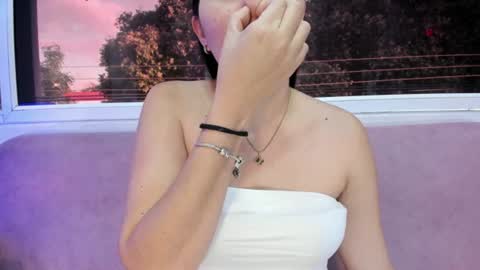 Snapshot of alissajoness chatting on 07/22/26, 11:35 Alissa online show from 07/22/26, 11:35