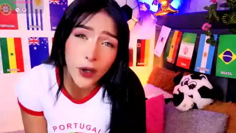 Snapshot of alisse_xx chatting on 06/13/26, 03:26 alisse_xx online show from 06/13/26, 03:26