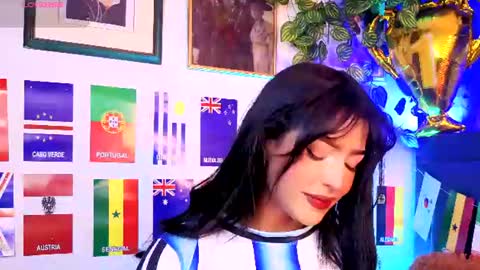 Snapshot of alisse_xx chatting on 06/23/26, 03:48 alisse_xx online show from 06/23/26, 03:48