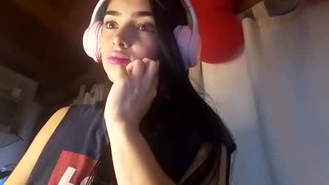 Snapshot of alisson369_ chatting on 02/20/25, 11:20 Alisson369 online show from 02/20/25, 11:20