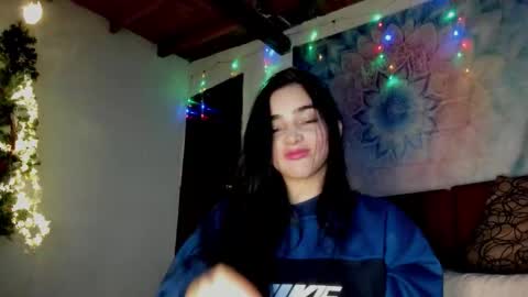 Snapshot of alisson369_ chatting on 12/15/25, 09:35 Alisson369 online show from 12/15/25, 09:35