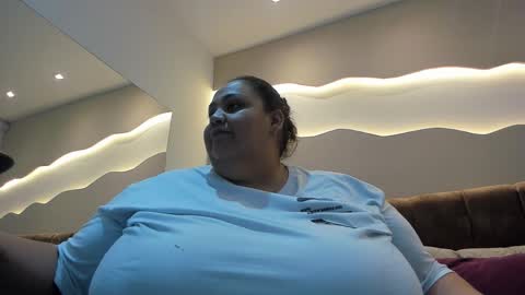 Alisson online show from 11/14/25, 12:04