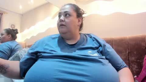 Snapshot of alisson_am chatting on 06/22/26, 11:40 Alisson online show from 06/22/26, 11:40