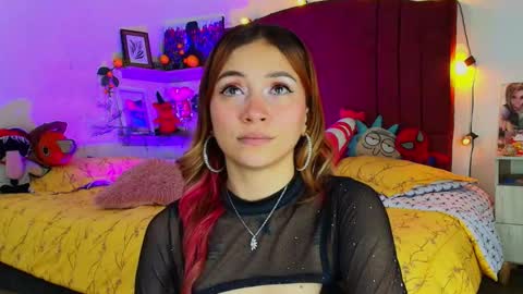 Alisson IG alisson zafiro27 online show from 11/23/25, 03:28