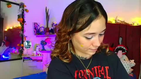 Snapshot of alisson_zafiro chatting on 04/25/26, 04:15 Alisson IG alisson zafiro27 online show from 04/25/26, 04:15