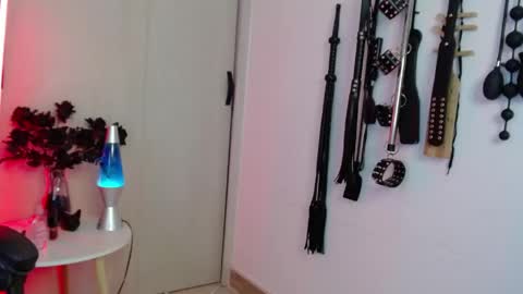 Alisson Beckett online show from 04/15/26, 07:58